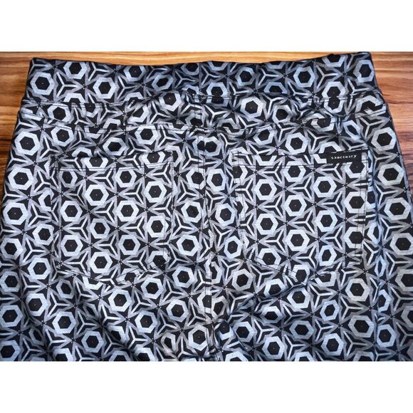 Sanctuary NWT runway geo-ponte' pull-on pants Retail $89 - L - Picture 6 of 9